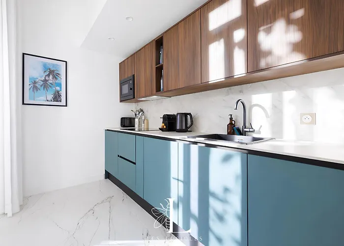 Les Lucioles 2 - Luxe Balcon