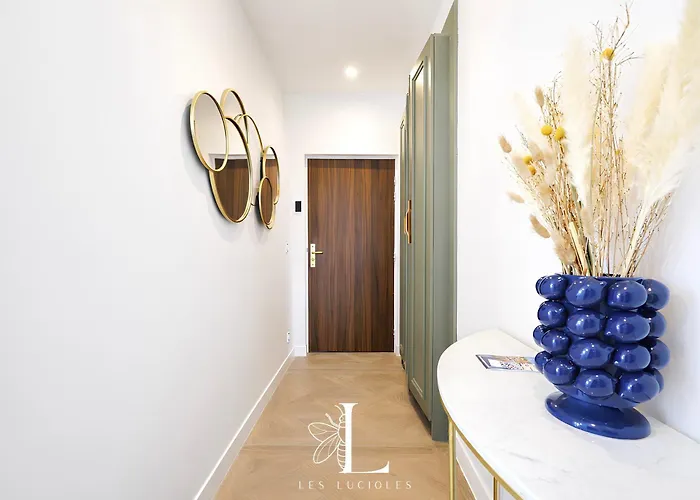 Les Lucioles 2 - Luxe Balcon Апартаменты *